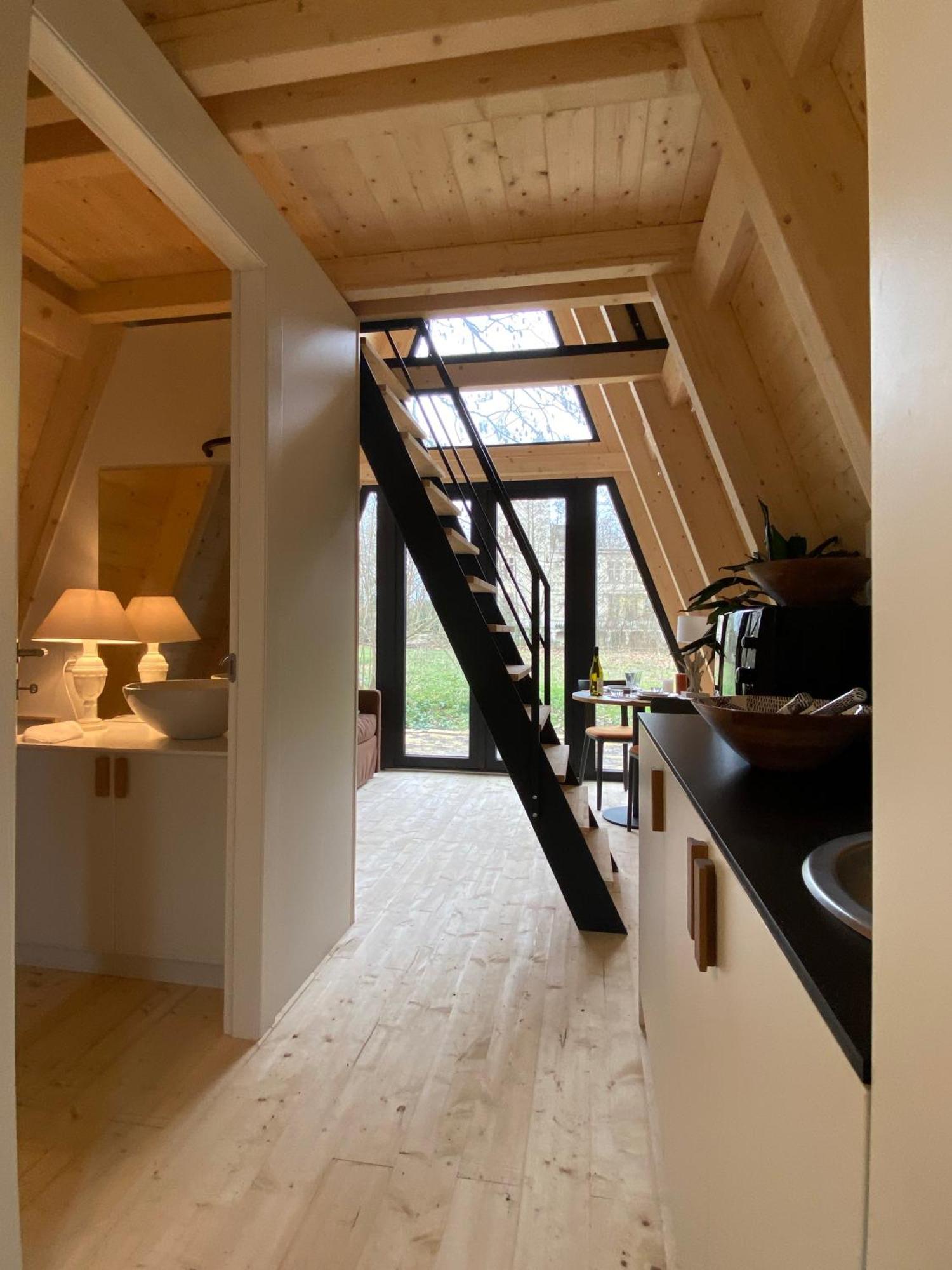 Ecolodges De Reve Dans Un Chateau De Conte De Fees Les-Trois-Moutiers エクステリア 写真