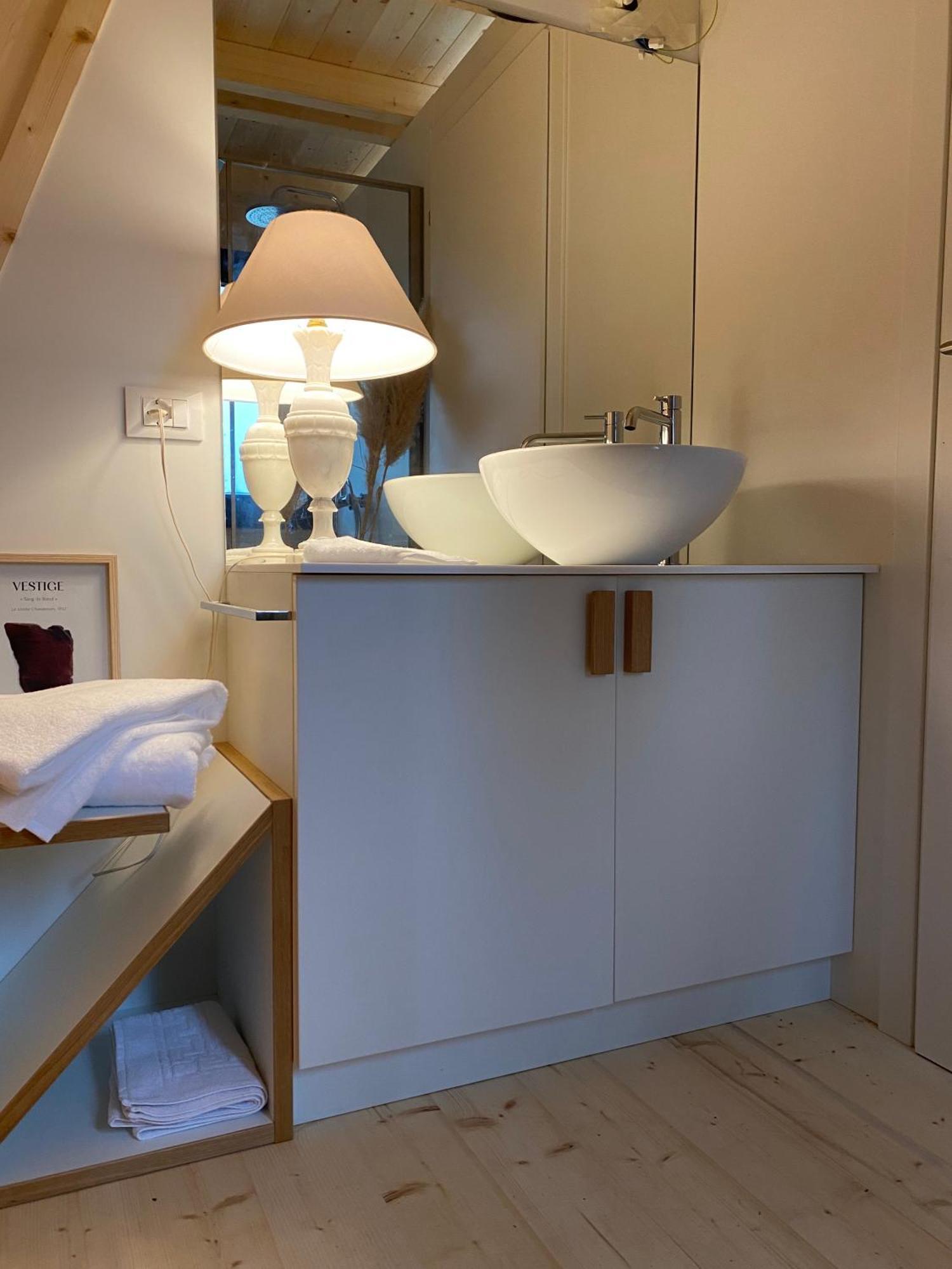Ecolodges De Reve Dans Un Chateau De Conte De Fees Les-Trois-Moutiers エクステリア 写真