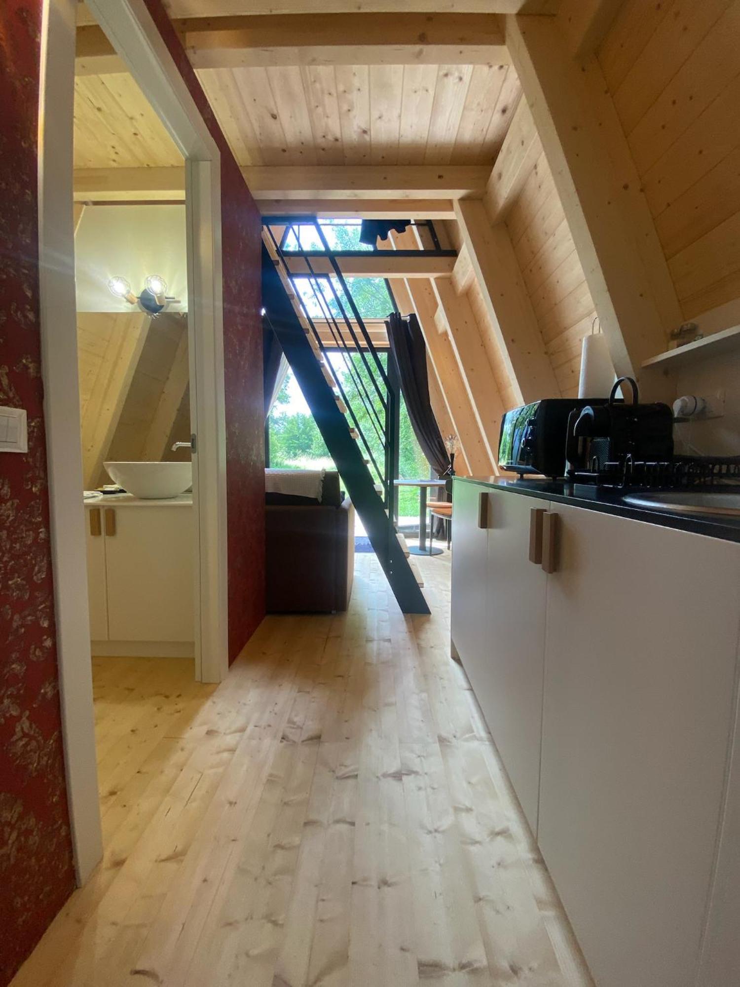Ecolodges De Reve Dans Un Chateau De Conte De Fees Les-Trois-Moutiers エクステリア 写真